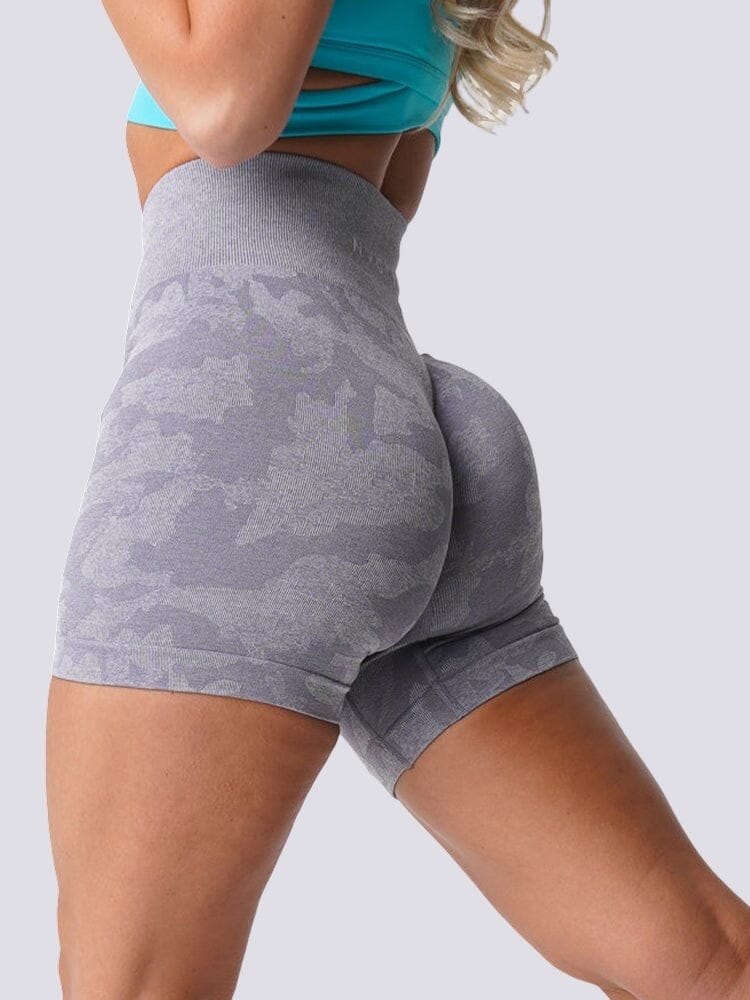 Sömlösa sportshorts i kamouflage